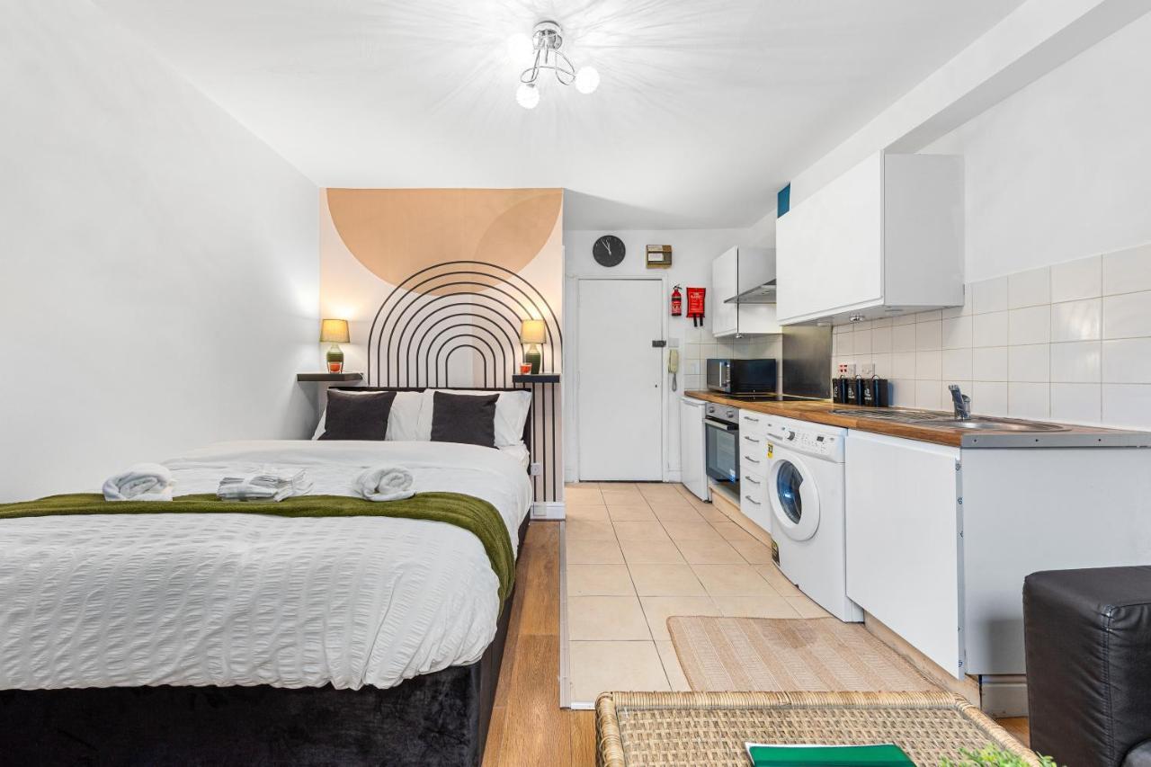 Modern Gem Brixton Centre Cozy & Comfort Charis City Studio London Exterior photo